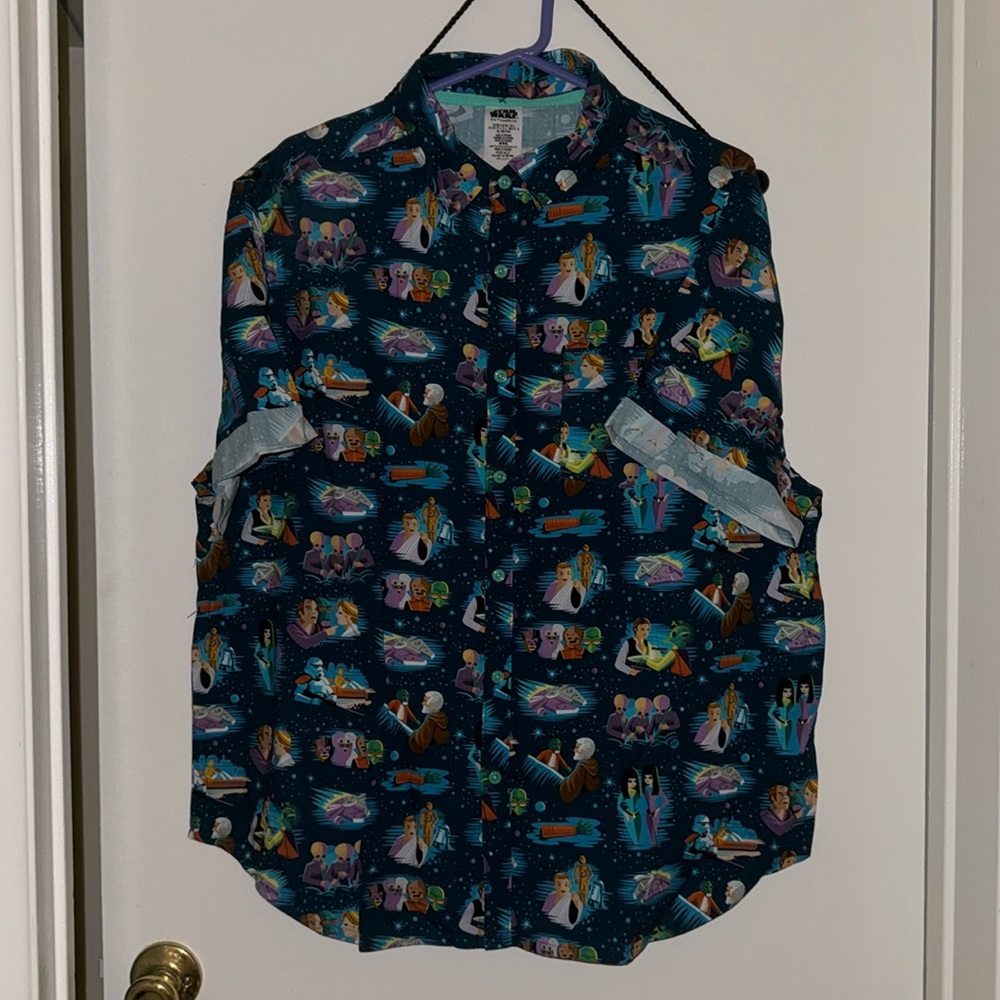 Star Wars button up shirt. Short sleeves